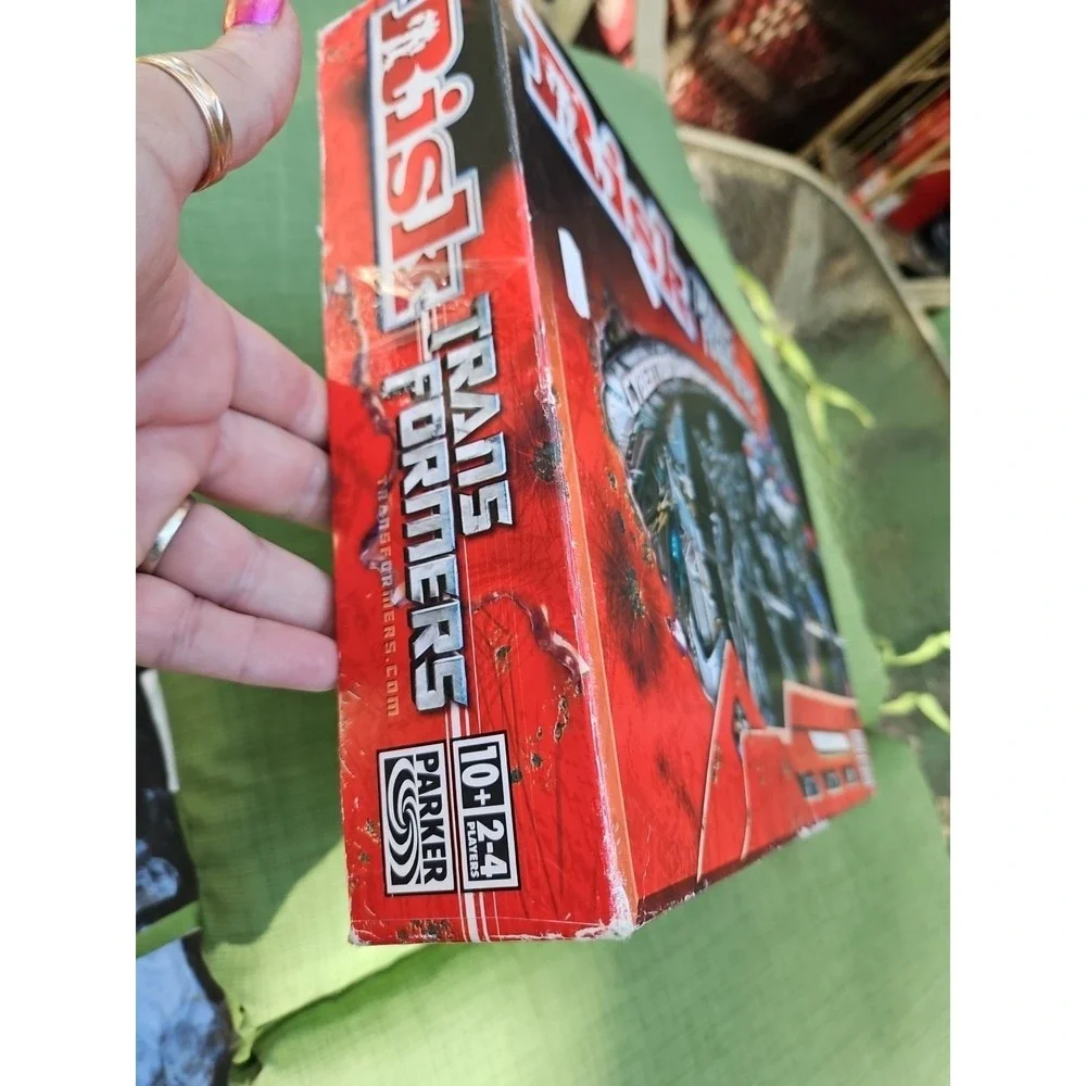 Risk Transformers Cybertron War Battle Edition Board Game COMPLETE - Picture 9 of 11